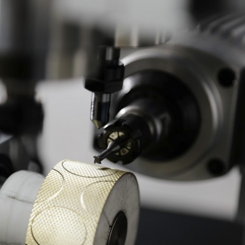 Máquina CNC Bulunmaz Ringmaker