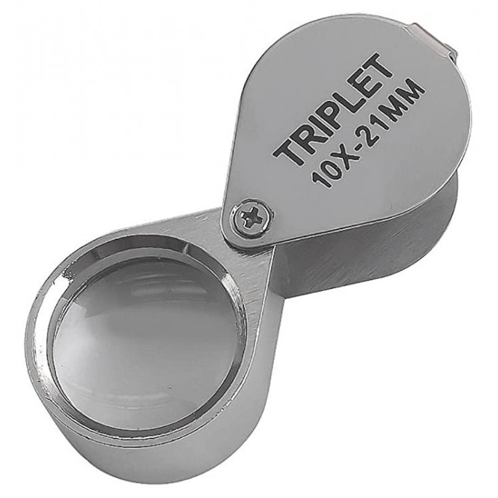 Diamond magnifying glass with case